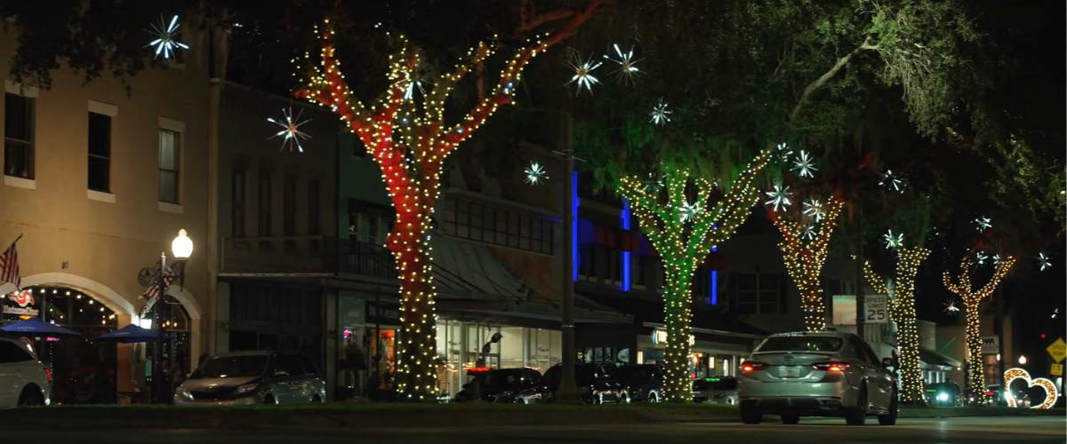 KUA Celebrates 100,000 Customers by Helping Light up Historic Downtown Kissimmee